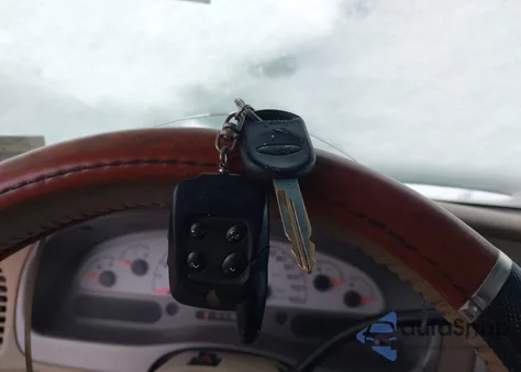 2005 Ford Explorer Sport Trac Adrenalin/Xls/Xlt из США, поврежденный, VIN 1FMDU77K85UA16643